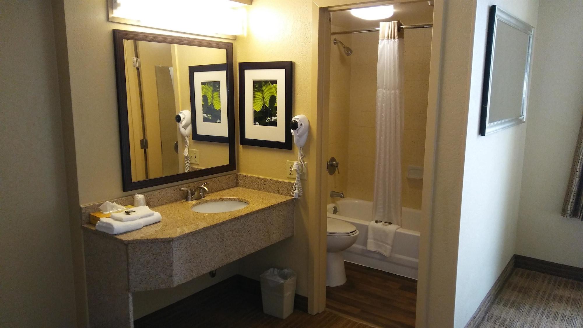 Extended Stay America Suites - Dallas - Las Colinas - Green Park Dr Ървинг Екстериор снимка