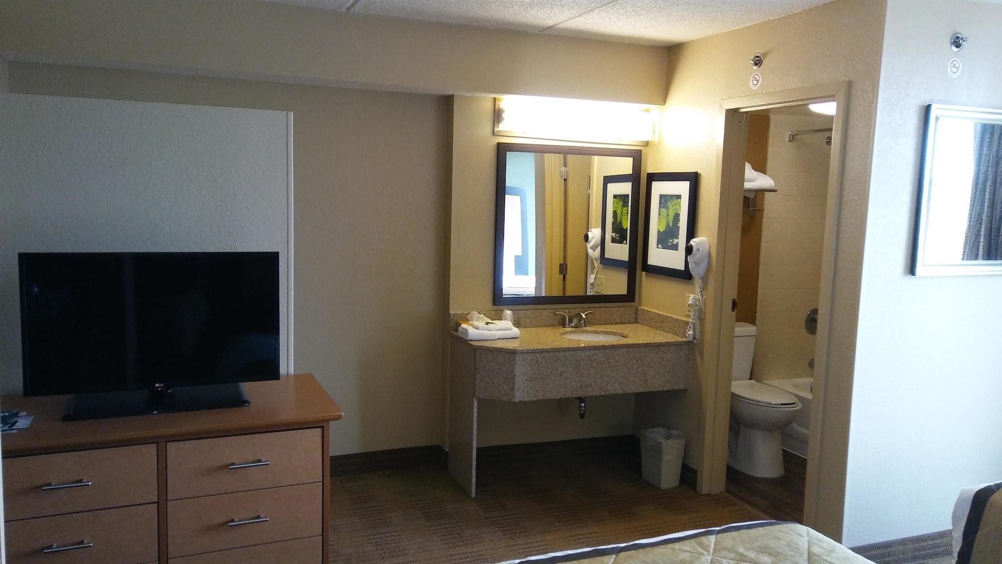 Extended Stay America Suites - Dallas - Las Colinas - Green Park Dr Ървинг Екстериор снимка