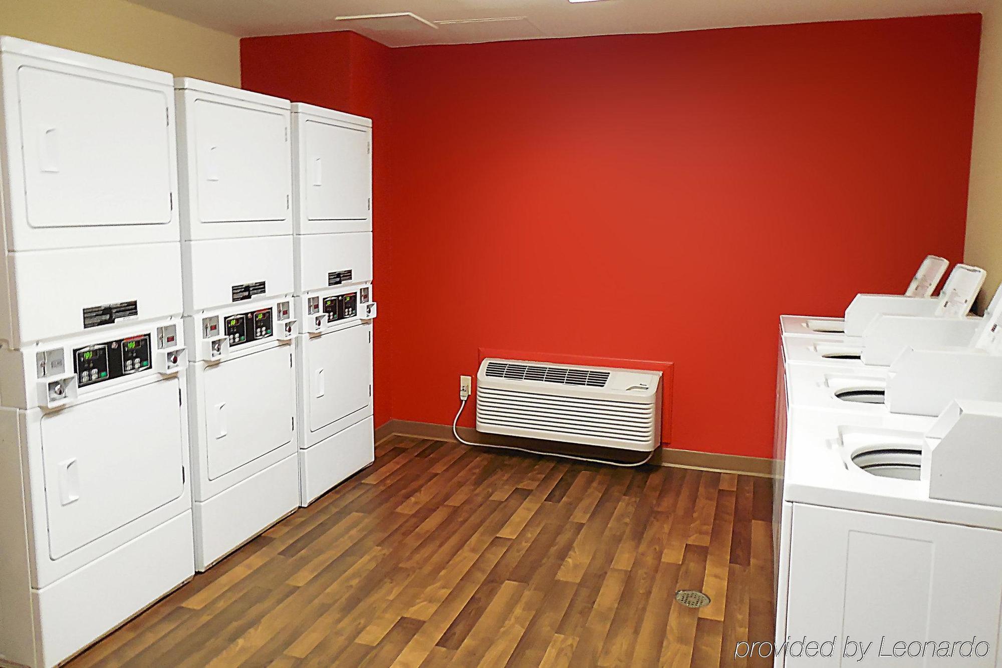 Extended Stay America Suites - Dallas - Las Colinas - Green Park Dr Ървинг Екстериор снимка